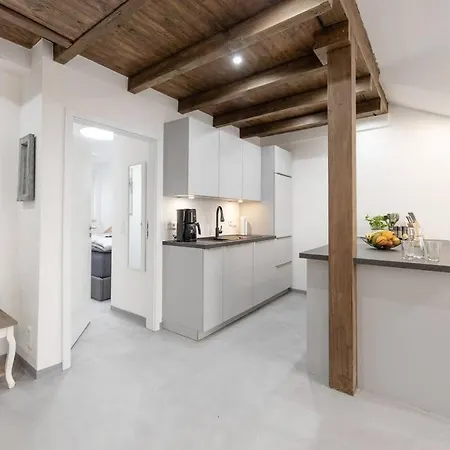 Exklusive Neubau-ferienwohnung Mit Fernsicht Appartamento Costanza