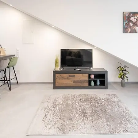 Exklusive Neubau-ferienwohnung Mit Fernsicht *