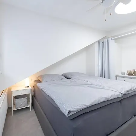 Exklusive Neubau-ferienwohnung Mit Fernsicht Konstancja
