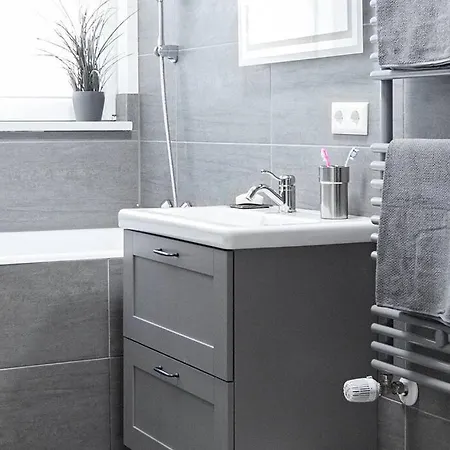 Exklusive Neubau-ferienwohnung Mit Fernsicht Appartamento